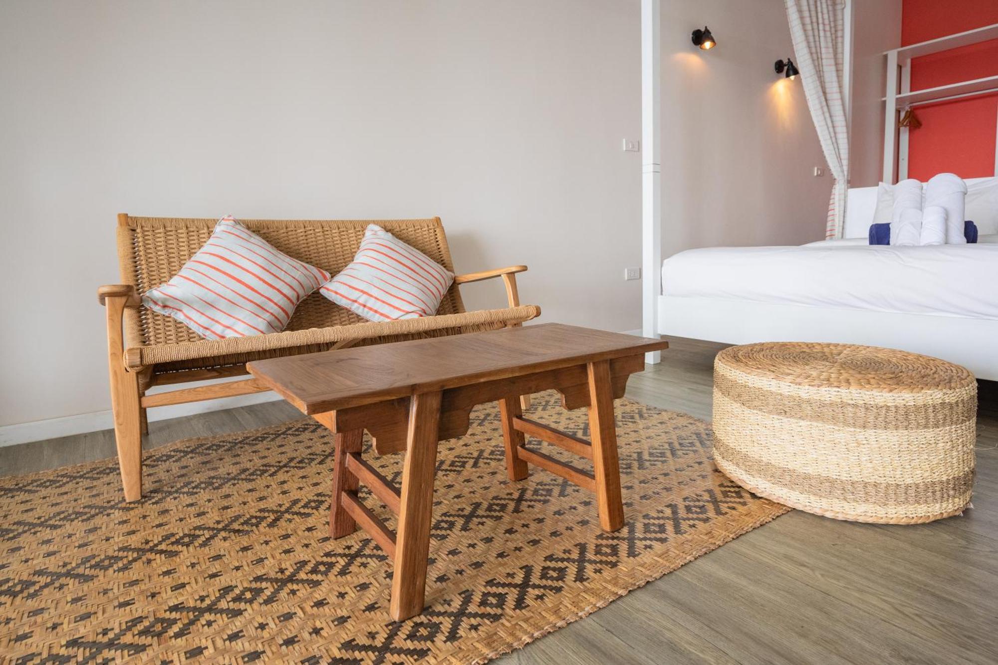Baan Jai Dee Beach Front Hotel Wok Tum Exterior photo
